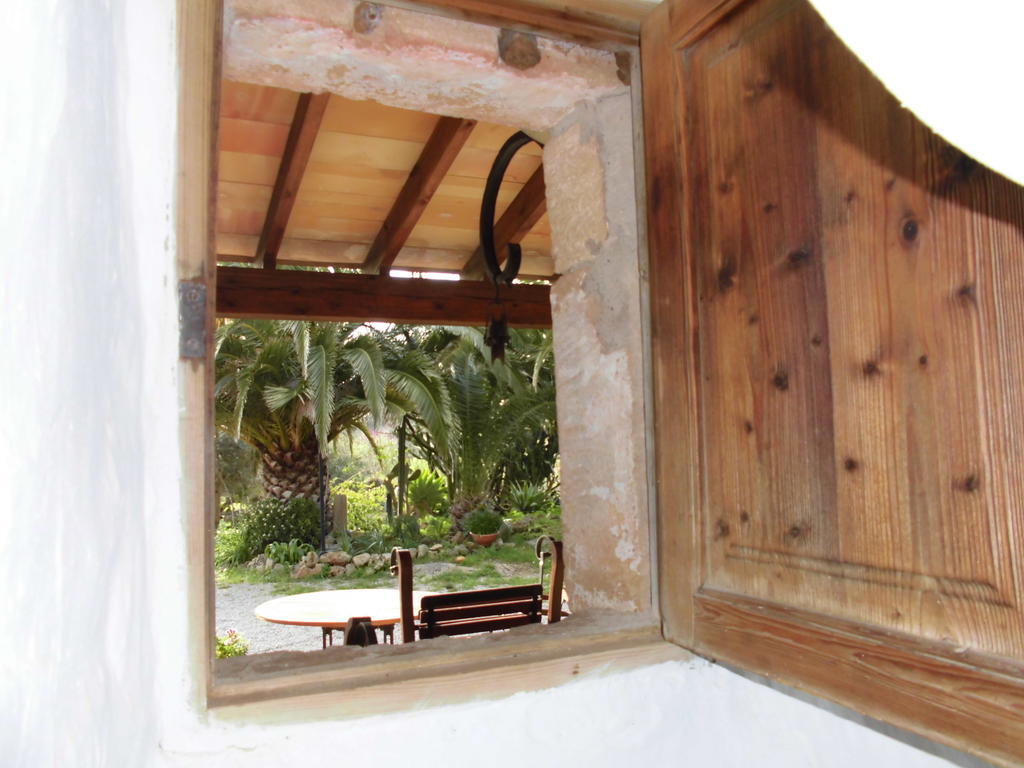 Agroturismo Na Set Centes Artà Habitación foto