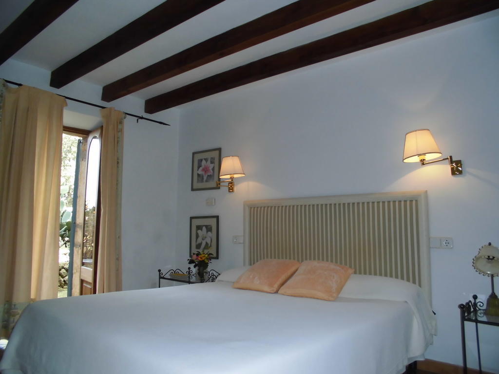 Agroturismo Na Set Centes Artà Habitación foto